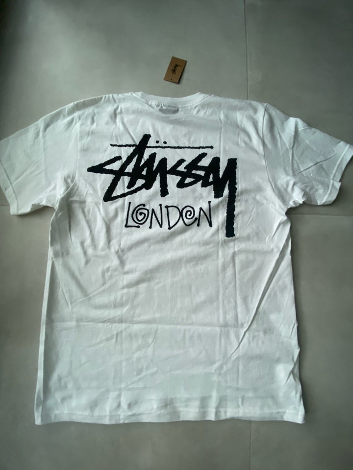 T-shirt, Stüssy, str. M