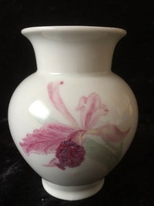 Porcelæn GAMMEL SMUK VASE