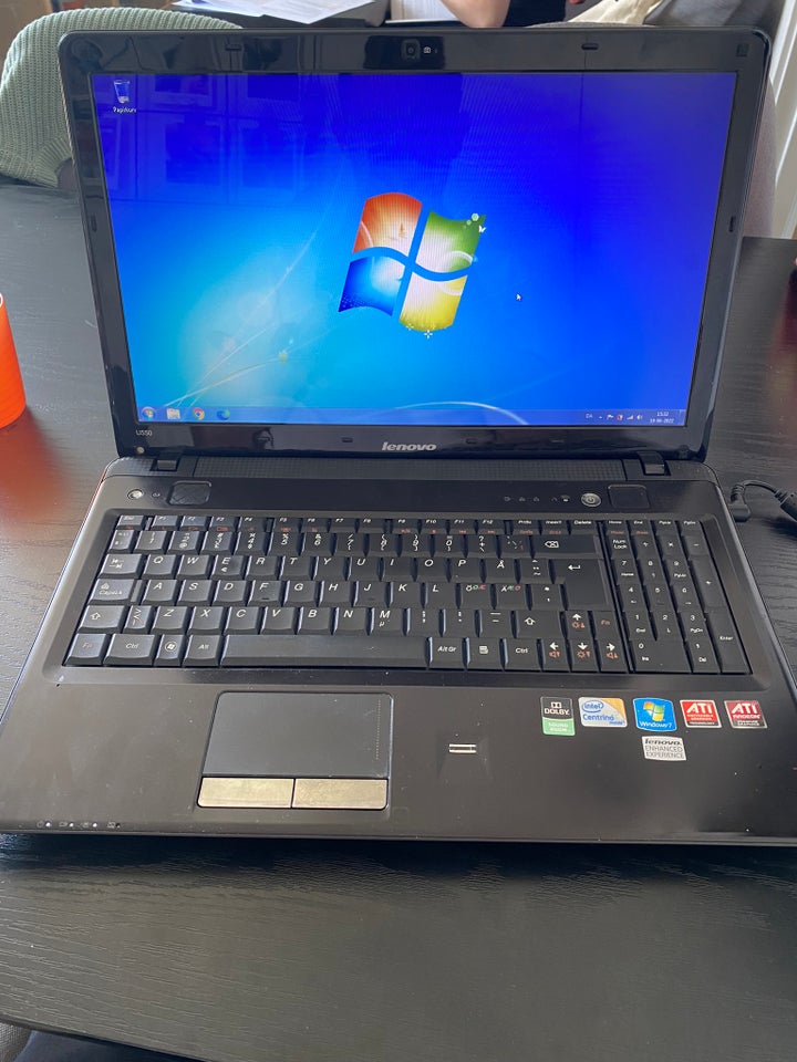 Lenovo Ideapad U550, 1.3 GHz, 4 GB