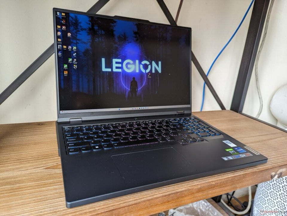 Lenovo Legion Pro 5, God