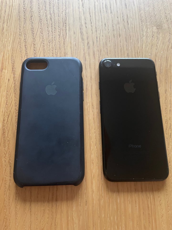 iPhone 7, 128 GB, sort