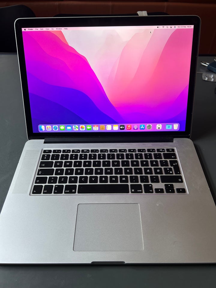 MacBook Pro, Mid 2015 15" , 2,2 GHz