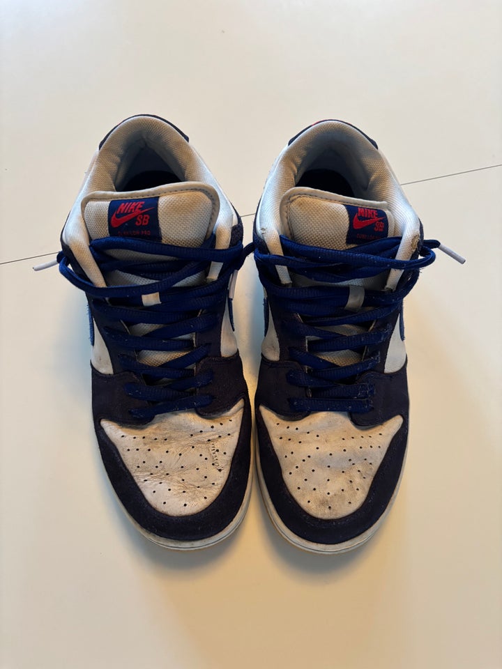 Sneakers, Nike Dunk SB Deep Royale