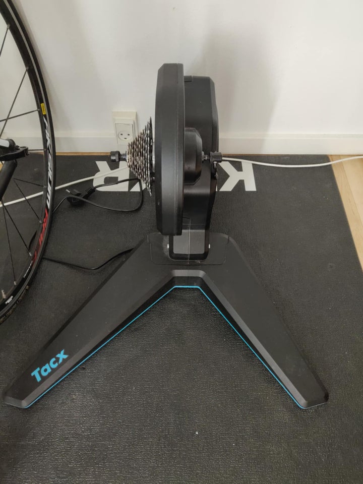 Hometrainer, Tacx Flux 2 Smart,