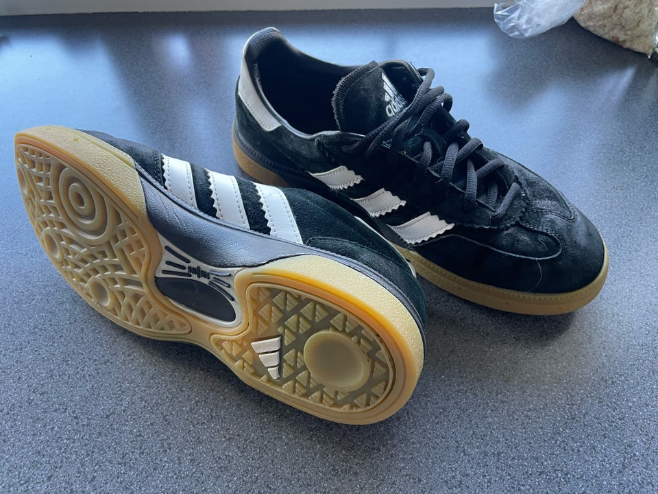 Sneakers, str. 40, Adidas spezial