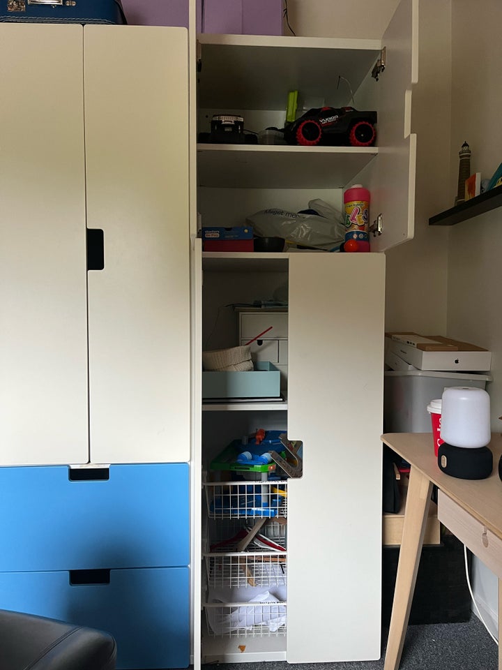 Skab Ikea stuva