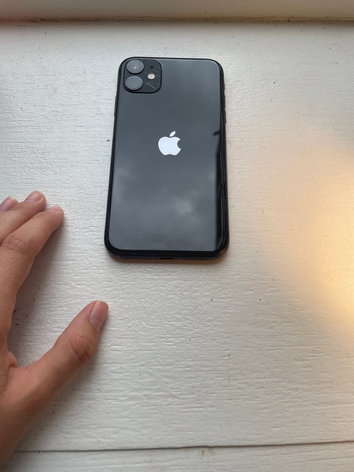 iPhone 11 64 GB sort