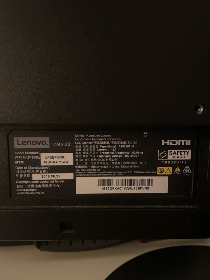 Lenovo , 24 tommer, Perfekt