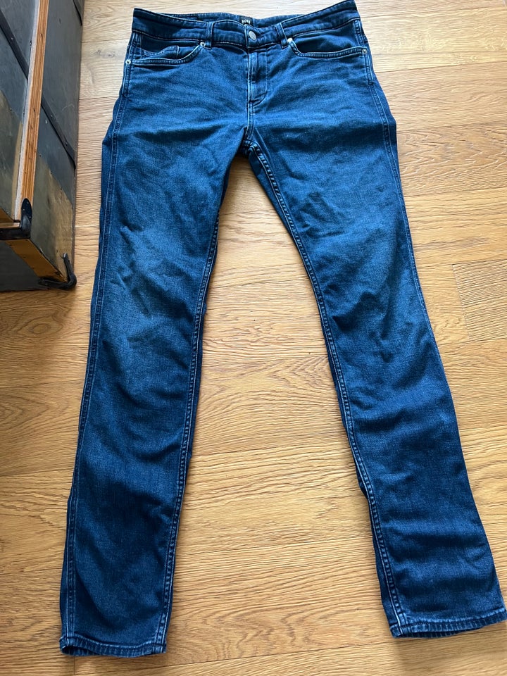 Jeans, Boss, str. 33