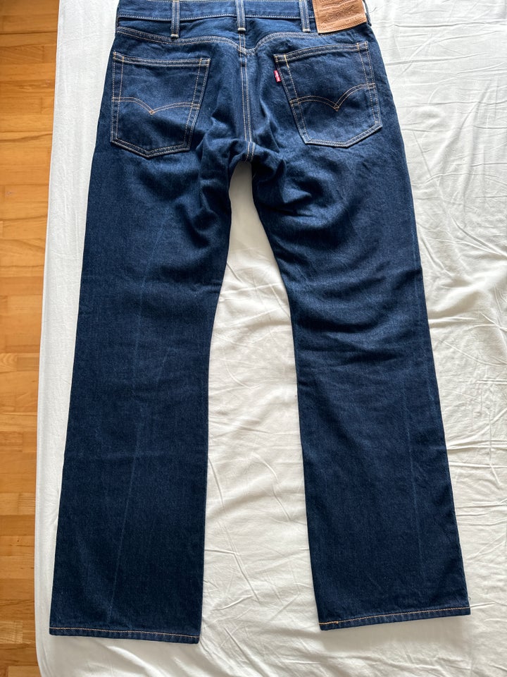 Jeans Levis str 32