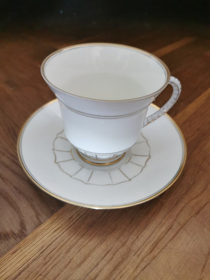 Porcelæn Morgenkop Bing og