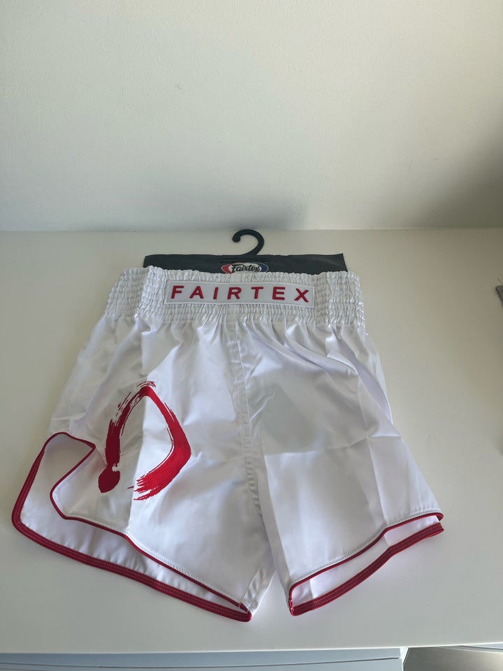 Shorts Fairtex str L