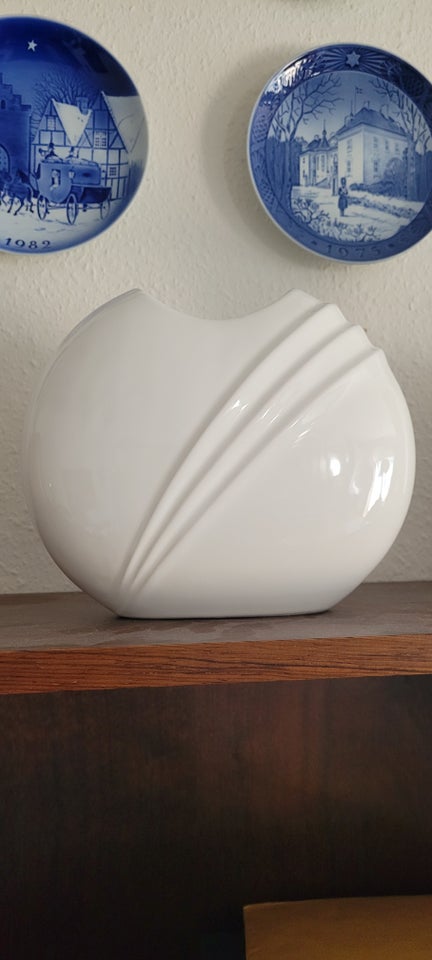 Porcelæn, Vase