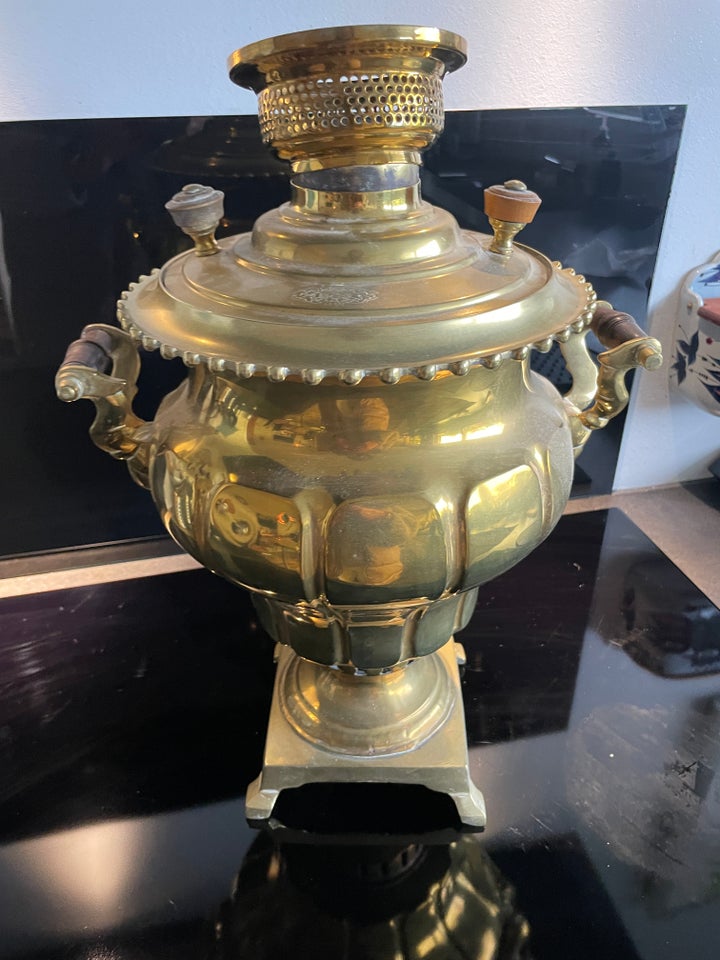 Samovar, Messing