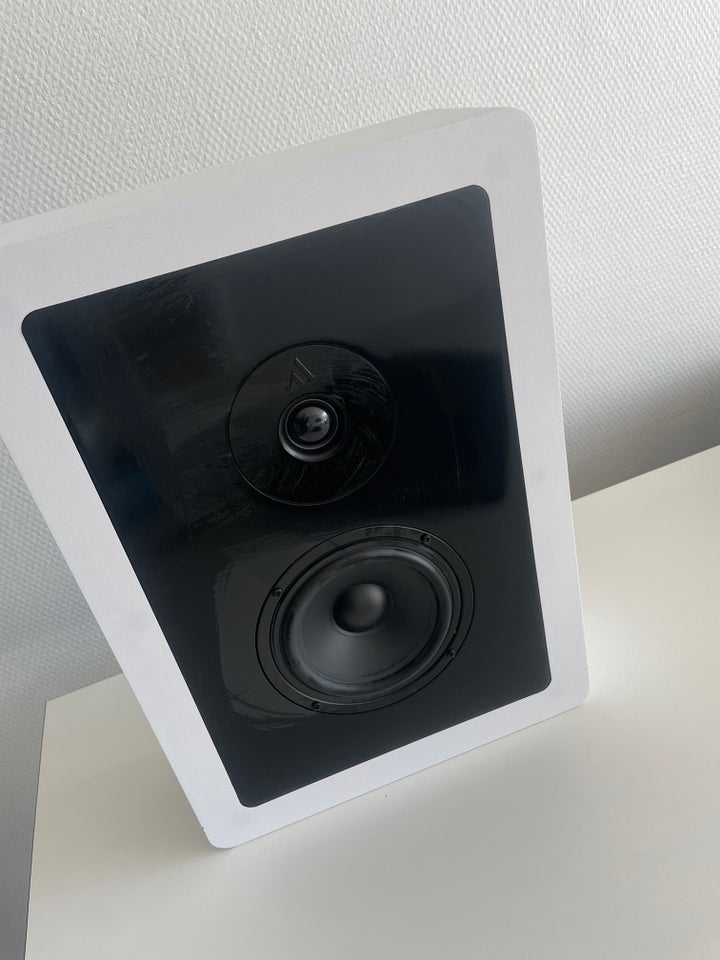 Denon 1300w forstærker+ høj...