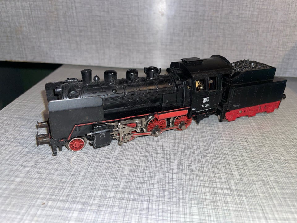 Modeltog Märklin 3003 BR24