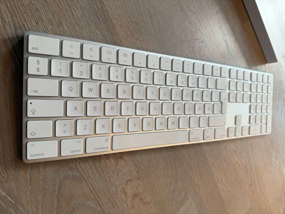 Andet, Apple Magic Keyboard,