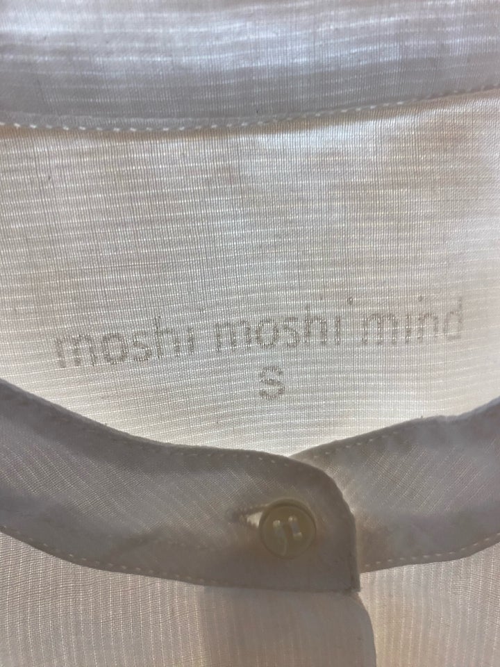 Skjorte, moshi moshi mind, str. S