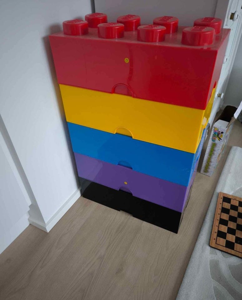 Lego andet, Opbevaringskasser 8