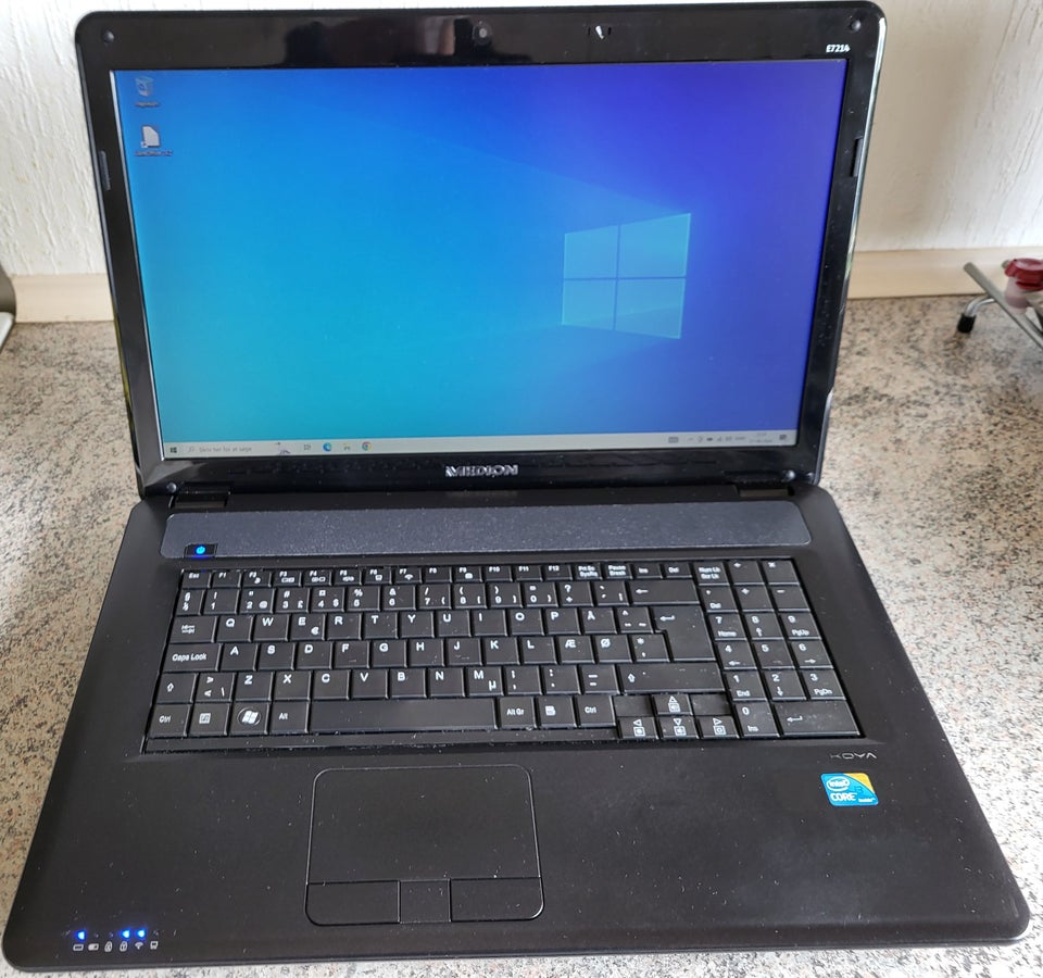 Medion E7214 Intel i 3 M350 227