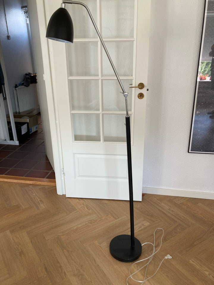 Standerlampe