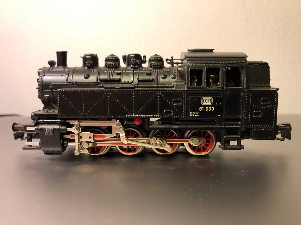 Modeltog, Märklin 3032 BR81003,