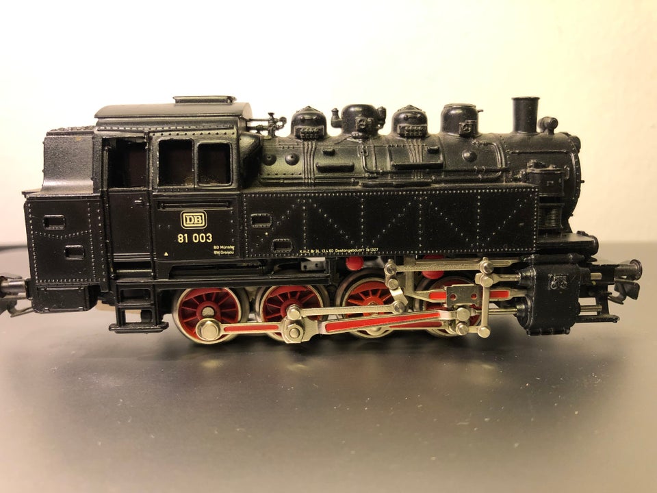 Modeltog, Märklin 3032 BR81003,