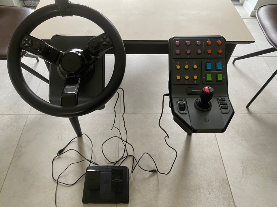 Logitech G Saitek Farm Sim...