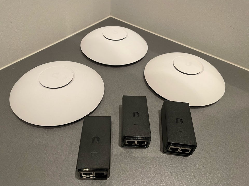 Access point, wireless, Ubiquiti