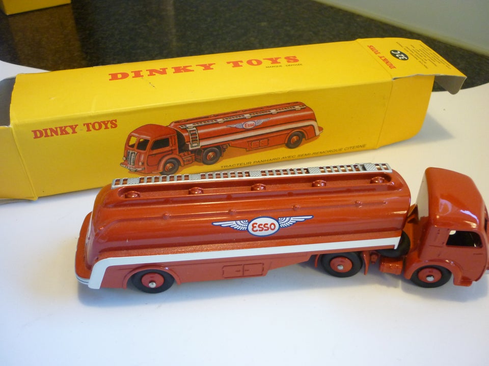 Biler, Dinky Toys