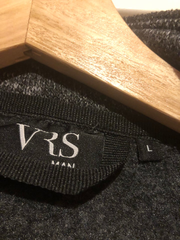 Cardigan, VRS, str. L