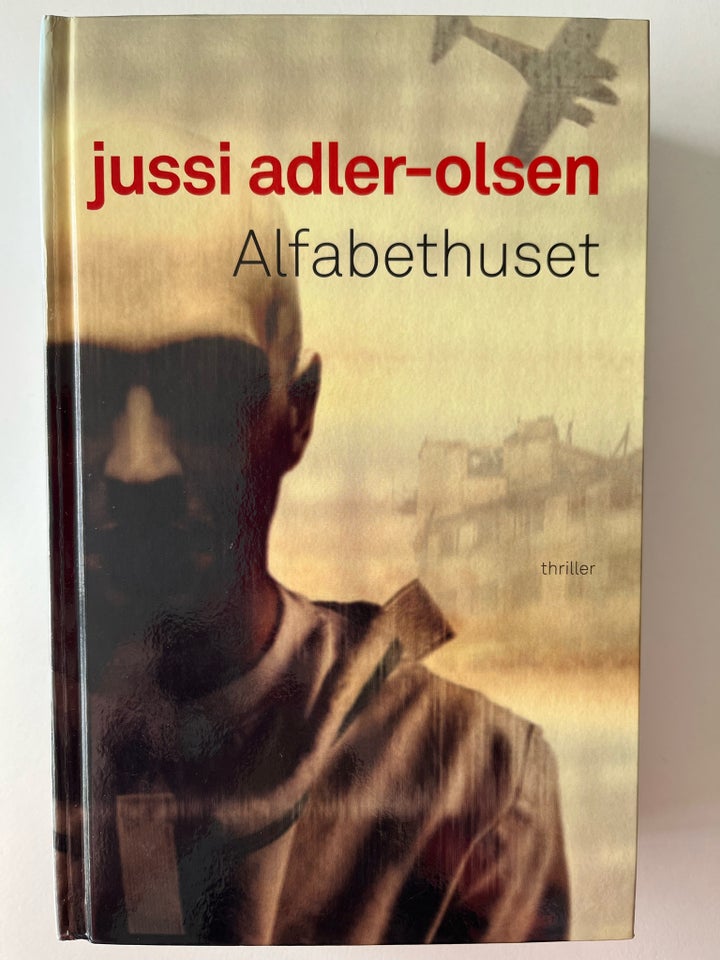 Alfabethuset, Jussi Adler-Olsen