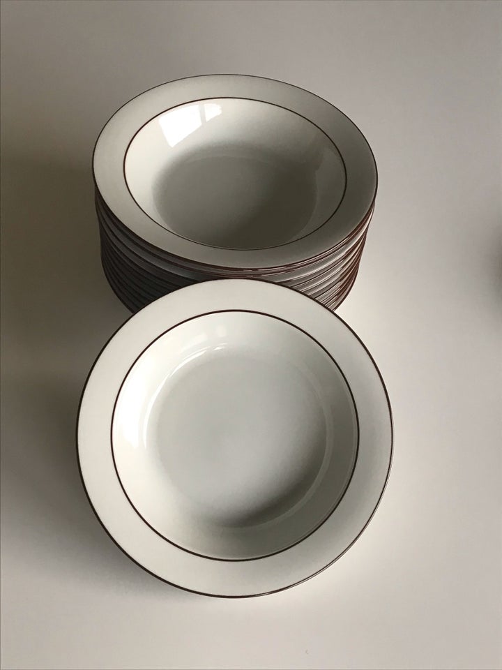 Porcelæn dyb tallerken Figgjo