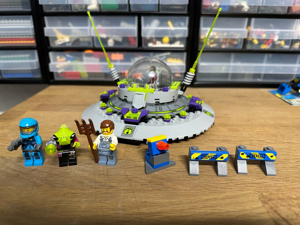 Lego Alien conquest 7052 UFO