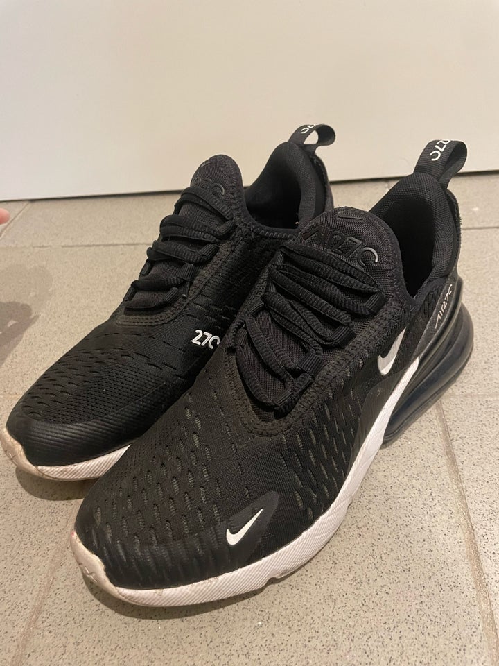 Sportssko, str. 38,5, Nike 270