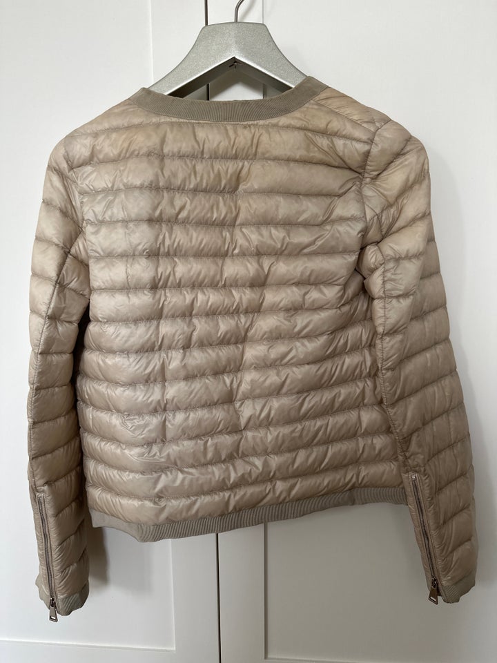 Dynejakke, str. 32, Moncler