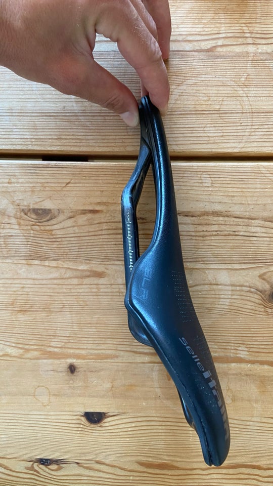 Sadel, Selle Italia SLR Boost