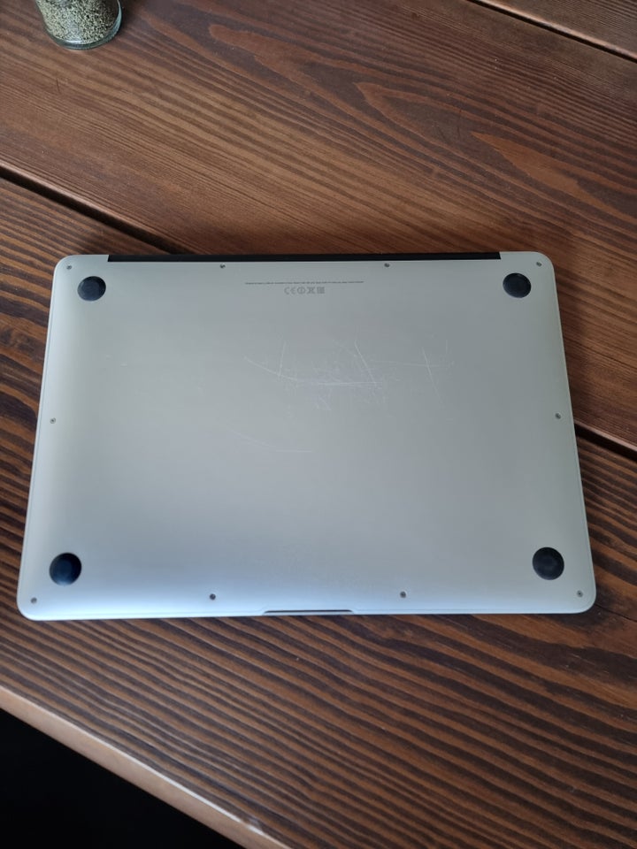 MacBook Air Air 13" 17 GHz