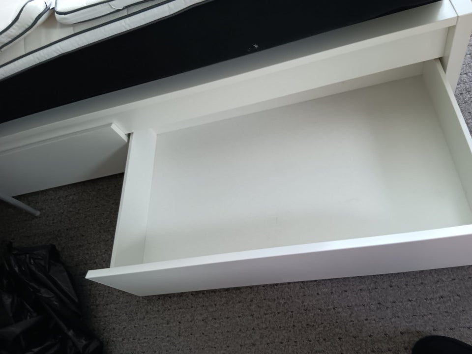 Elevationsseng, Ikea, b: 90 l: 200