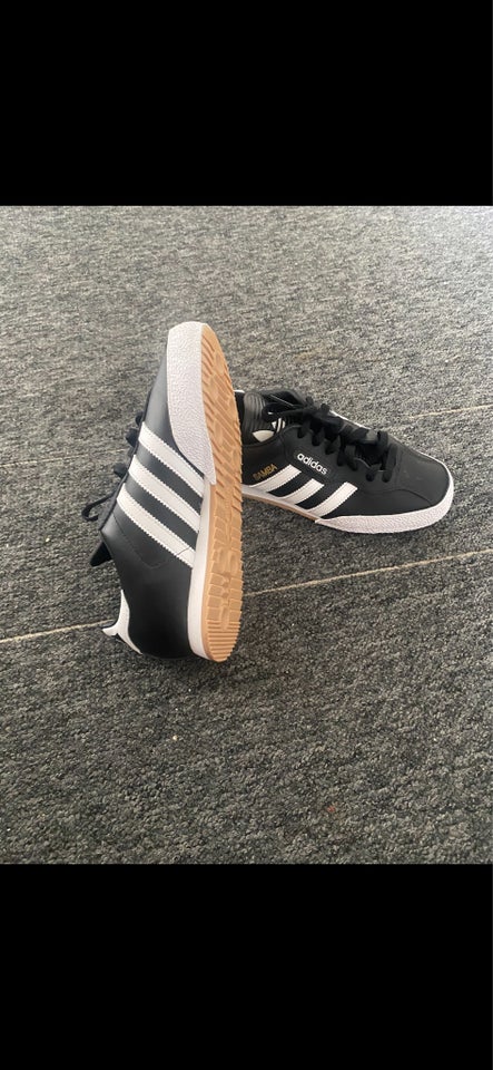 Sneakers, str. 38, Adidas