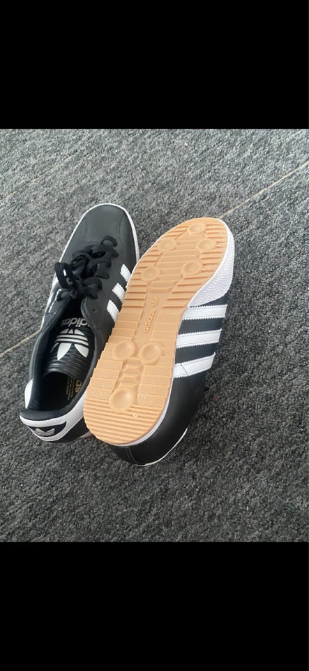 Sneakers, str. 38, Adidas