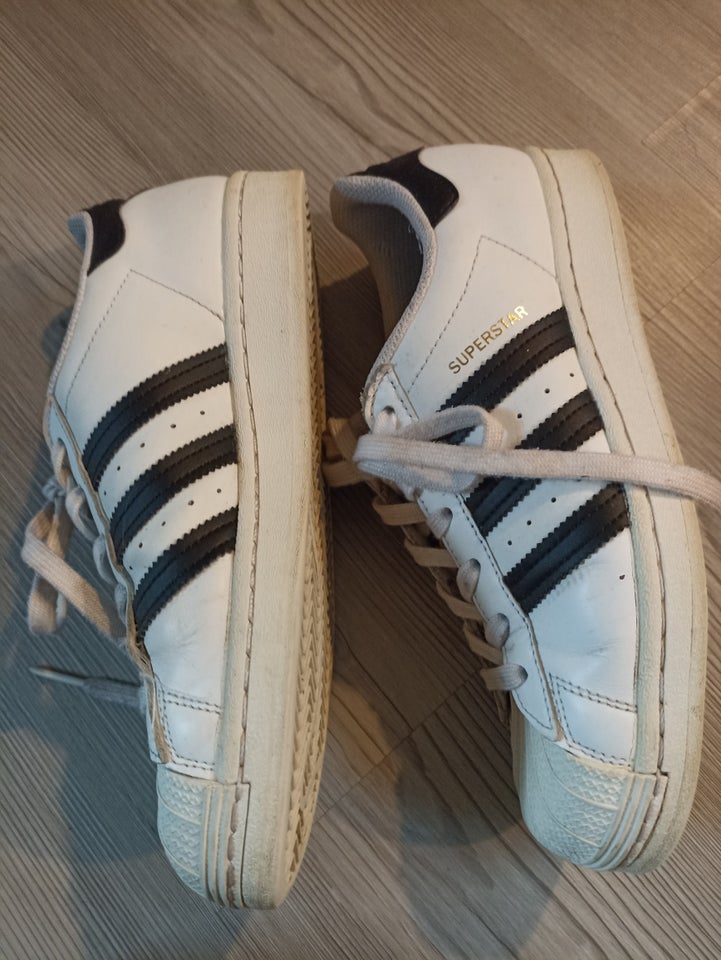 Sneakers, str. 39,5, Adidas