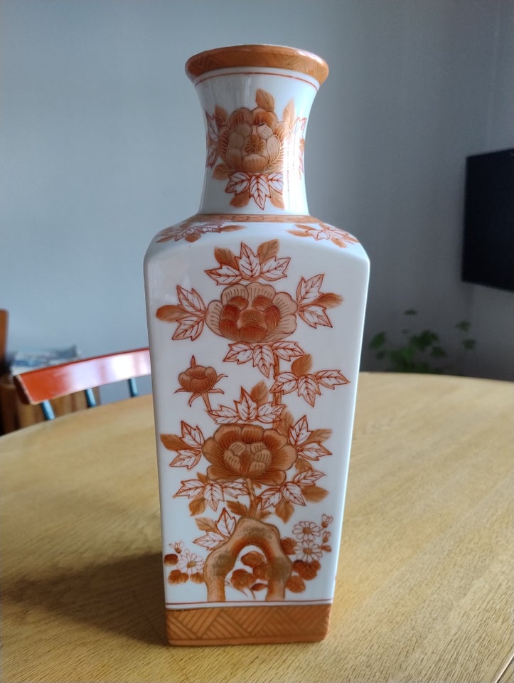 Vase Vase i de smukkeste farver