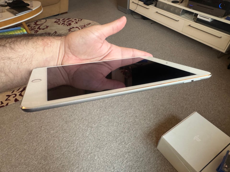 iPad mini 4, 16 GB, hvid