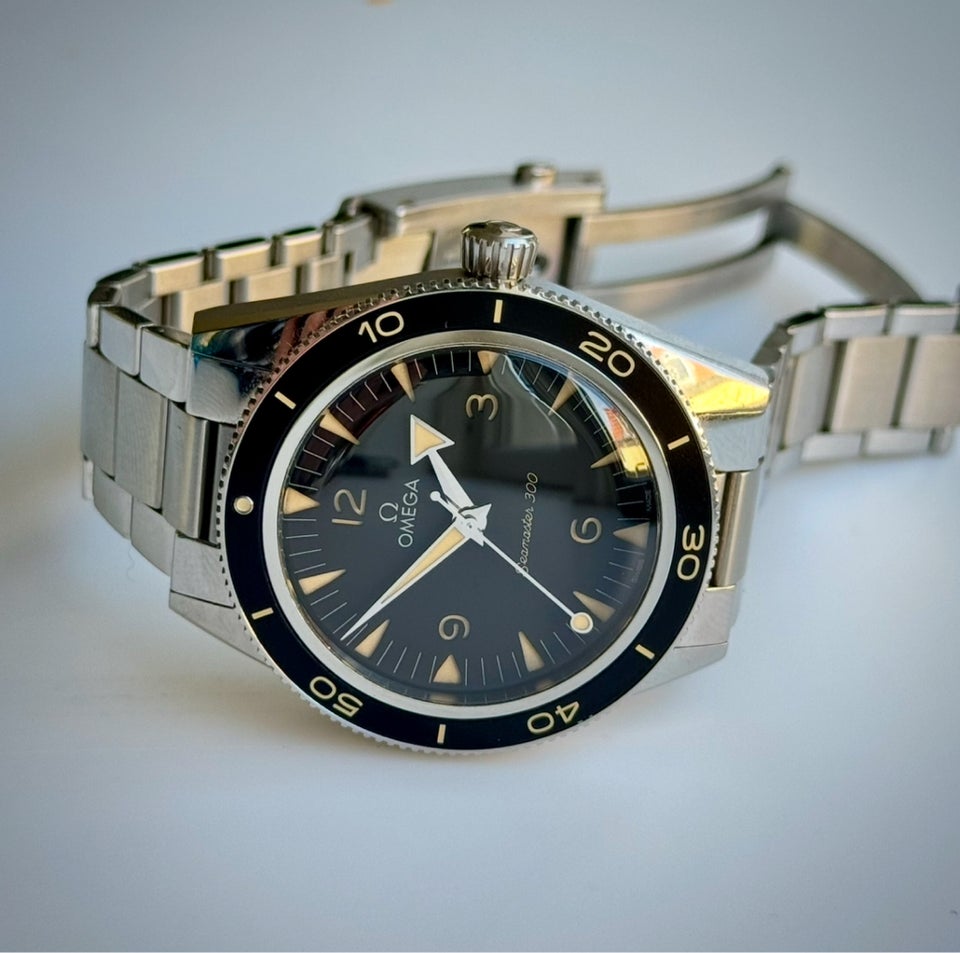 Omega Seamaster 300 mint