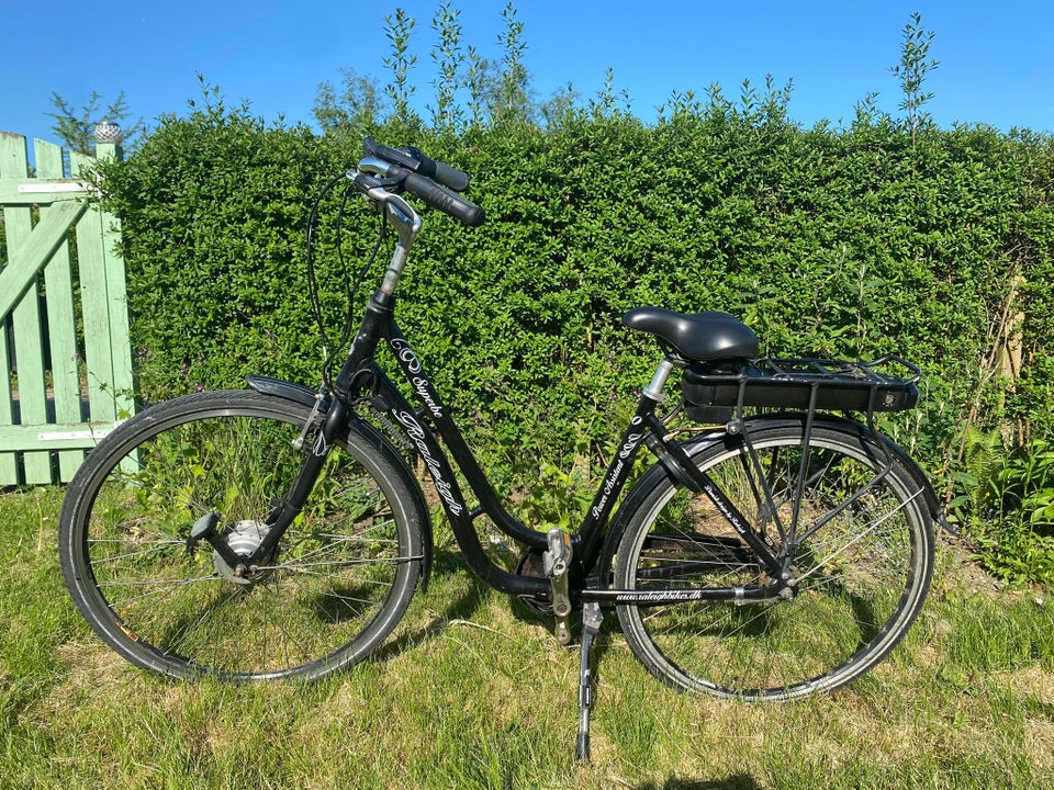 Damecykel Raleigh Superbe