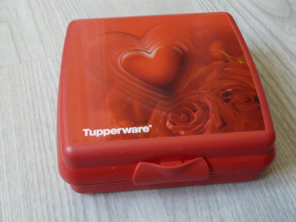 MADKASSE, TUPPERWARE