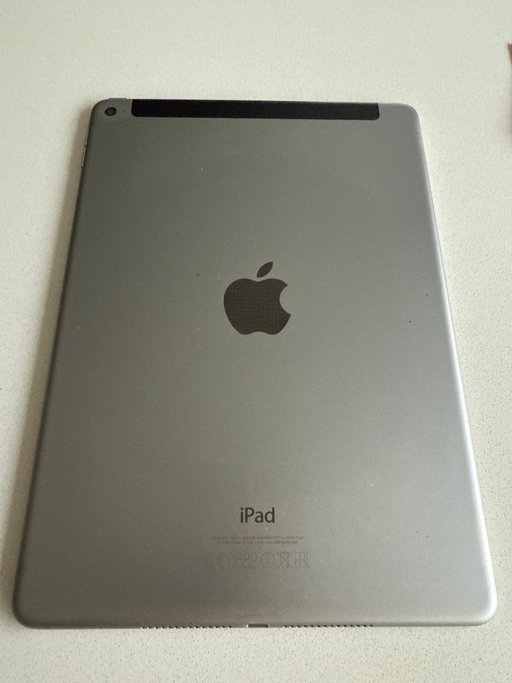 iPad Air 2, 16 GB, sort