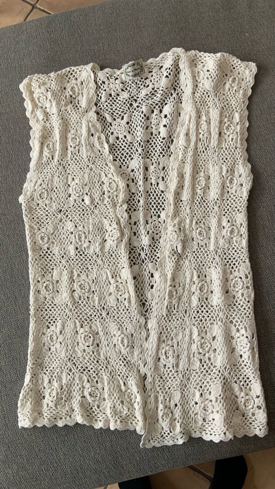 Cardigan, Made in Heaven, str. 38