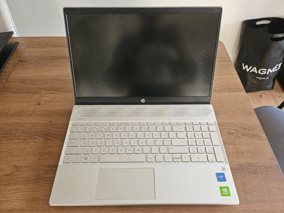 HP Pavilion, Intel i5-1035G4 GHz, 8